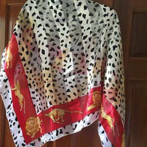 Into Africa Animal Print Scarf NWOT 37.5"x 39"